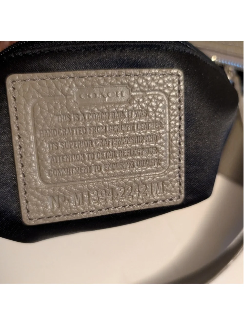 Coach Poppy Perri Hippie Taupe Leather Handbag Pebbled 22421M In EUC